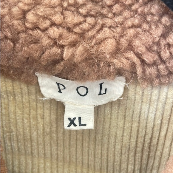 POL Tan and Red Sherpa Pullover - Picture 2 of 3